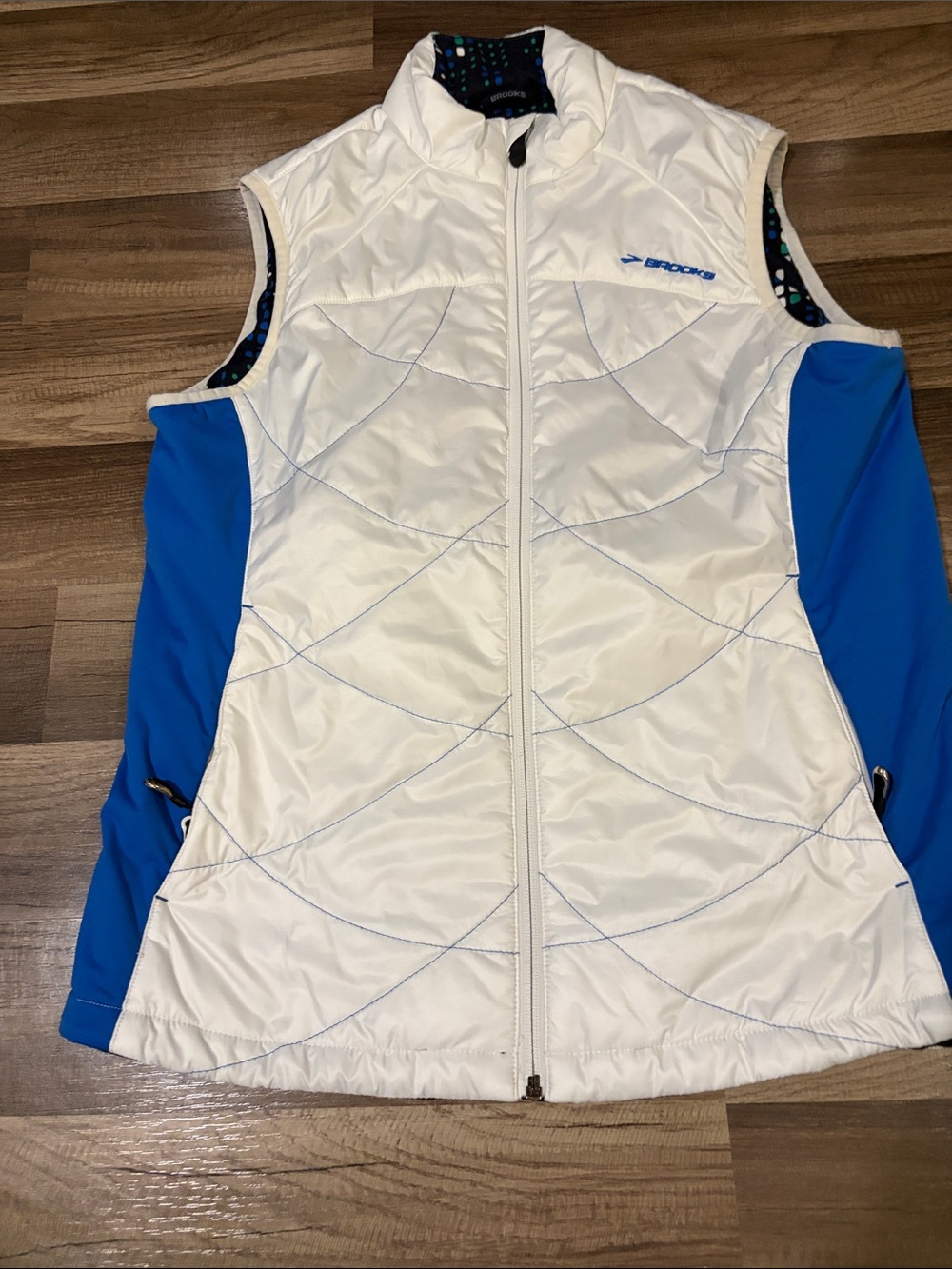 Brooks White and Blue Quilted Women's Vest